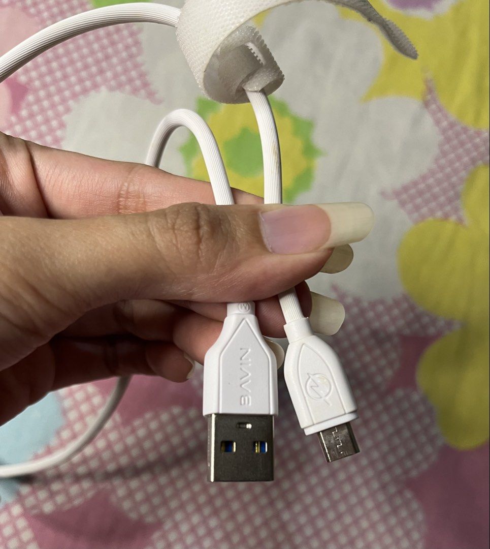 Bavin Android Charger (Category: Chargers & Cables) located in Consolacion. Submitted by blancasbusiness (Listing ID 1428374989, Image 2). Description: Used once For Android users only Micro USB type Fast Charging PM for further inquiries.