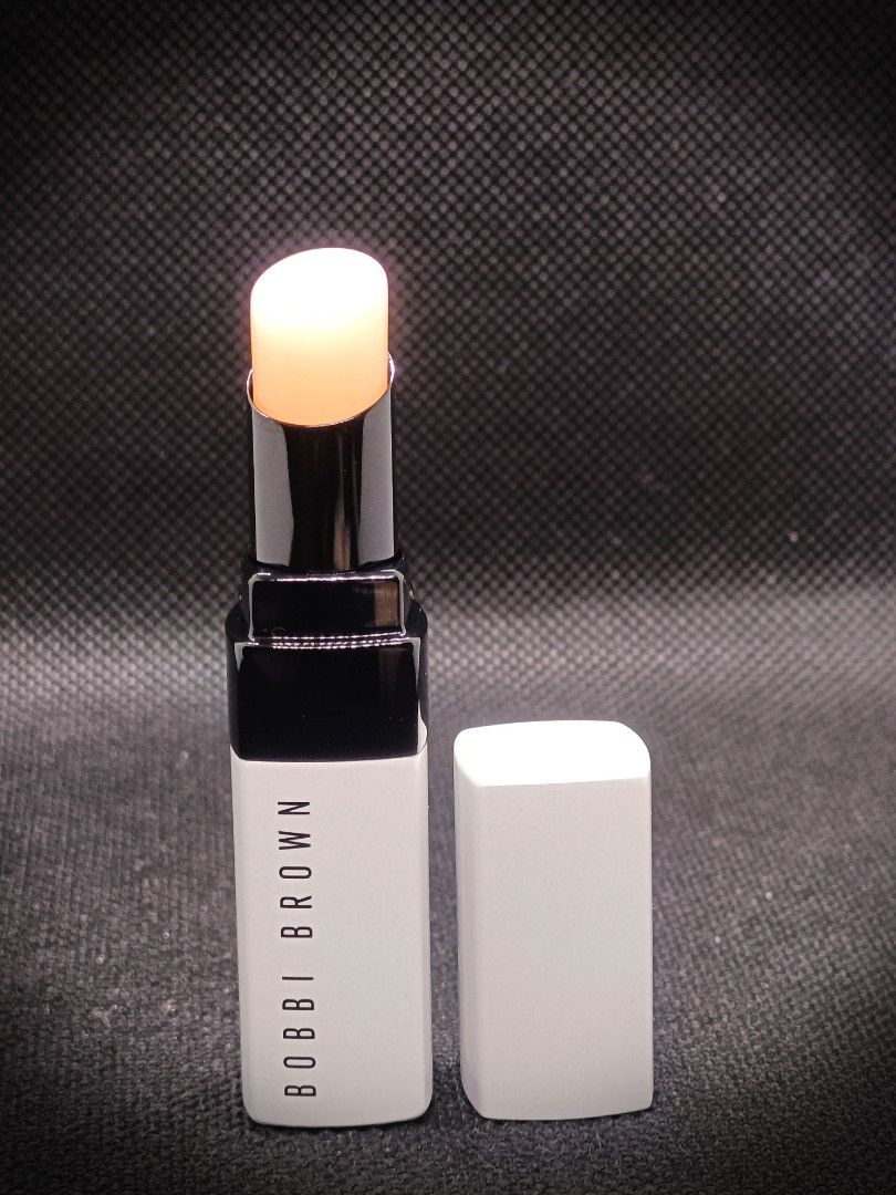 BOBBI BROWN EXTRA LIP TINT (Category: Makeup) located in Bacoor. Submitted by aesthetic.bloom_01 (Listing ID 1428333892, Image 3). Description: BRAND NEW WITH BOX LIP TINT SHADE: BARE PINK 2.3 GRAMS *ALL ITEMS ARE GUARANTEED AUTHENTIC OR MONEY BACK IF PROVEN FAKE 💯.