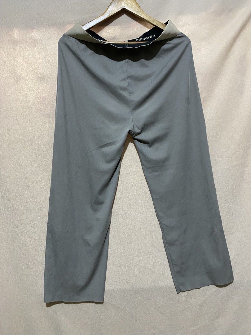 Butberrl Wide Leg Pants (Category: Other Bottoms) located in Caloocan City. Submitted by declutterbycha (Listing ID 1428394278, Image 2). Description: Issue: garter 💰MODE OF PAYMENT: Unionbank, Maribank, Gotyme, Gcash 📦MODE OF DELIVERY: LBC Express, J & T Express, Grab, Lalamove .