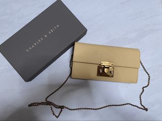 （分類：）位於 。 由 manwady 提交（商品編號 1428389072，圖片 1）。簡介： 。