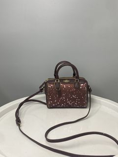 (Category: ) located in . Submitted by houseofluxury.co (Listing ID 1428338880, Image 1). Description: .