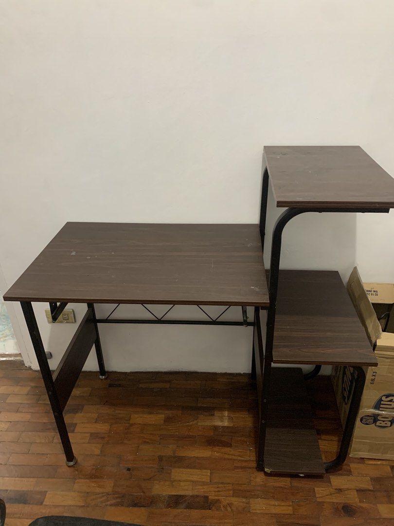 Computer Desk with Chair / Study table SET (Category: Office Furniture & Fixtures) located in Manila. Submitted by memoryspaceofsy (Listing ID 1428372505, Image 2). Description: FOR SALE SET💕 RSF: want to upgrade🥹💕 LOC: MAKATI .