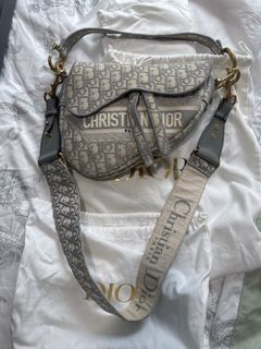 (Category: ) located in . Submitted by menmybags (Listing ID 1428300148, Image 1). Description: .