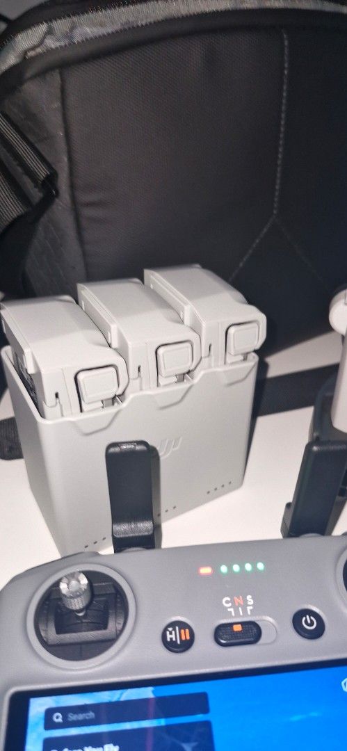 DJI Mini 4 Pro FMC, Photography, Drones on Carousell