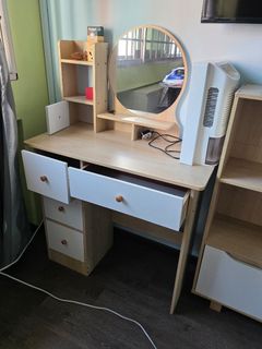 (Category: ) located in . Submitted by luckycharmC (Listing ID 1428280135, Image 1). Description: .
