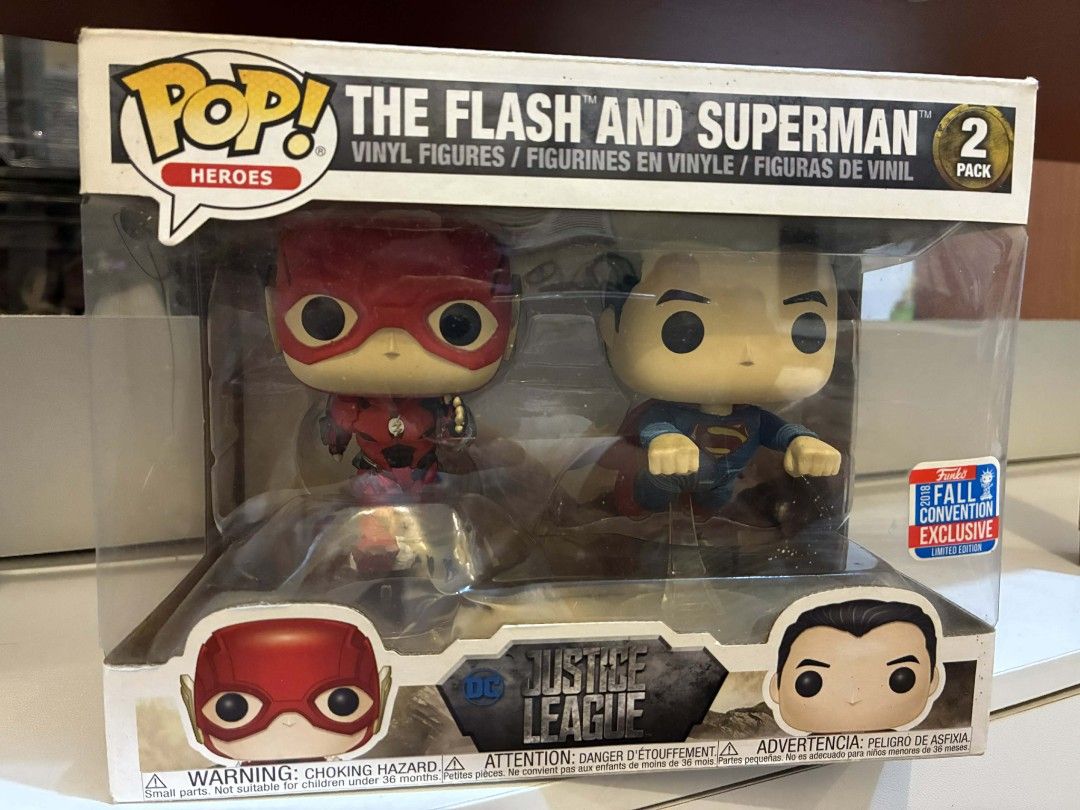Funko Pop! The Flash and Superman 2-Pack (Category: Figurines & Statues) located in Bacolod City. Submitted by kaibigang_butiki (Listing ID 1428310259, Image 1). Description: never out of the box .