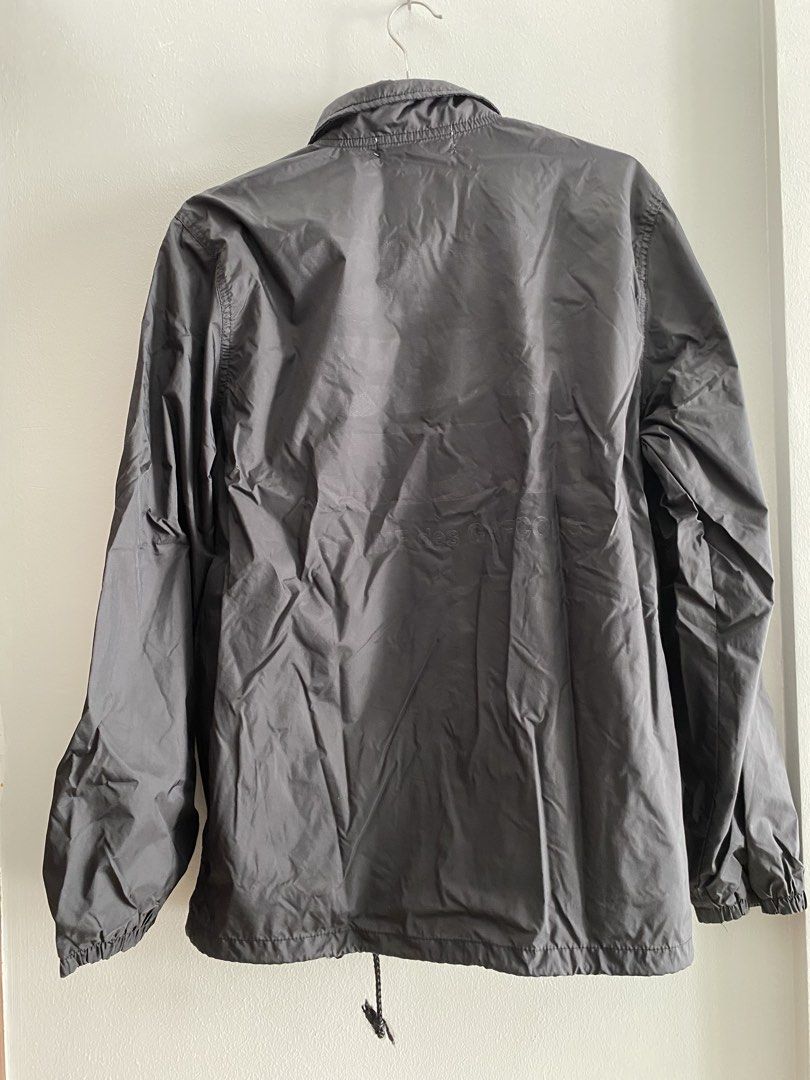 Good Design Shop Comme Des Garcons 2017 Nylon Coach Jacket (Category: Coats, Jackets and Outerwear) located in Paranaque City. Submitted by sccloset.ph (Listing ID 1428313439, Image 2). Description: - The CDG back print has deteriorated and is completely peeling off. - Method of Payment: GCash - Shipping Method: J&T Express NOTE: Shipping fee will be shouldered by the buyer..