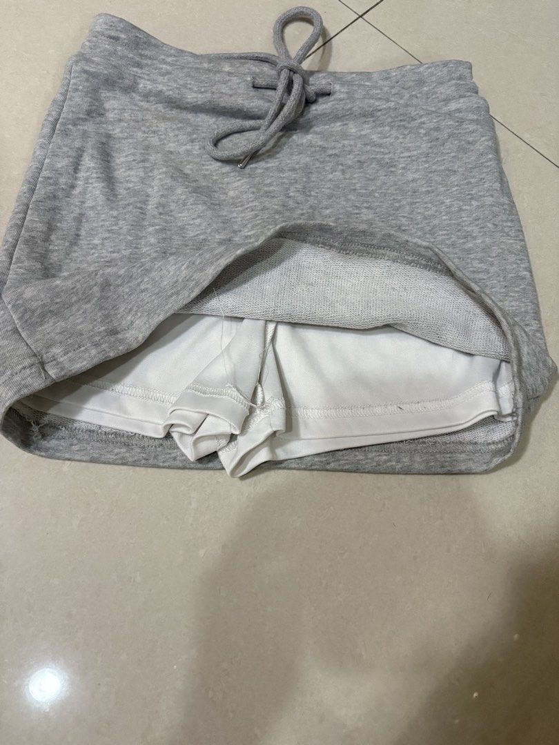 Grey Skirt with Safety Shorts (Category: Skirts) located in Manila. Submitted by nursingstudent2003 (Listing ID 1428286944, Image 2). Description: .