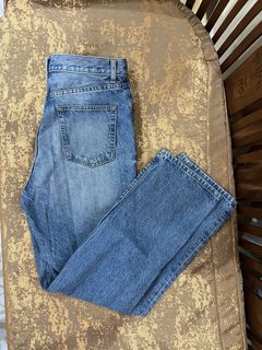 (Category: ) located in . Submitted by item.sendiri.letgo (Listing ID 1428309300, Image 1). Description: .