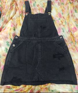 (Category: ) located in . Submitted by adhes28 (Listing ID 1428338510, Image 1). Description: .