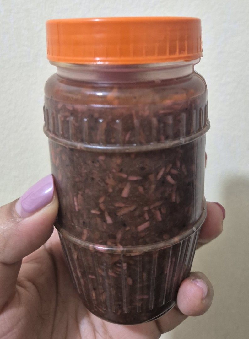 Homemade Bagoong Alamang (Category: Local Eats) located in Manila. Submitted by PIT2007 (Listing ID 1428381837, Image 2). Description: Fresh na Homemade Alamang! 🦐 Gawa sa malinis at masarap na sangkap, siguradong swak sa ulam at sawsawan! 📌 Available Sizes: 250 grams – ₱100 450 grams – ₱180 ✅ Home made ✅ Laging fresh ✅ Perfect sa paborito mong gulay, sawsawan ng mangga, at iba pa 😉 📩 Order na!.