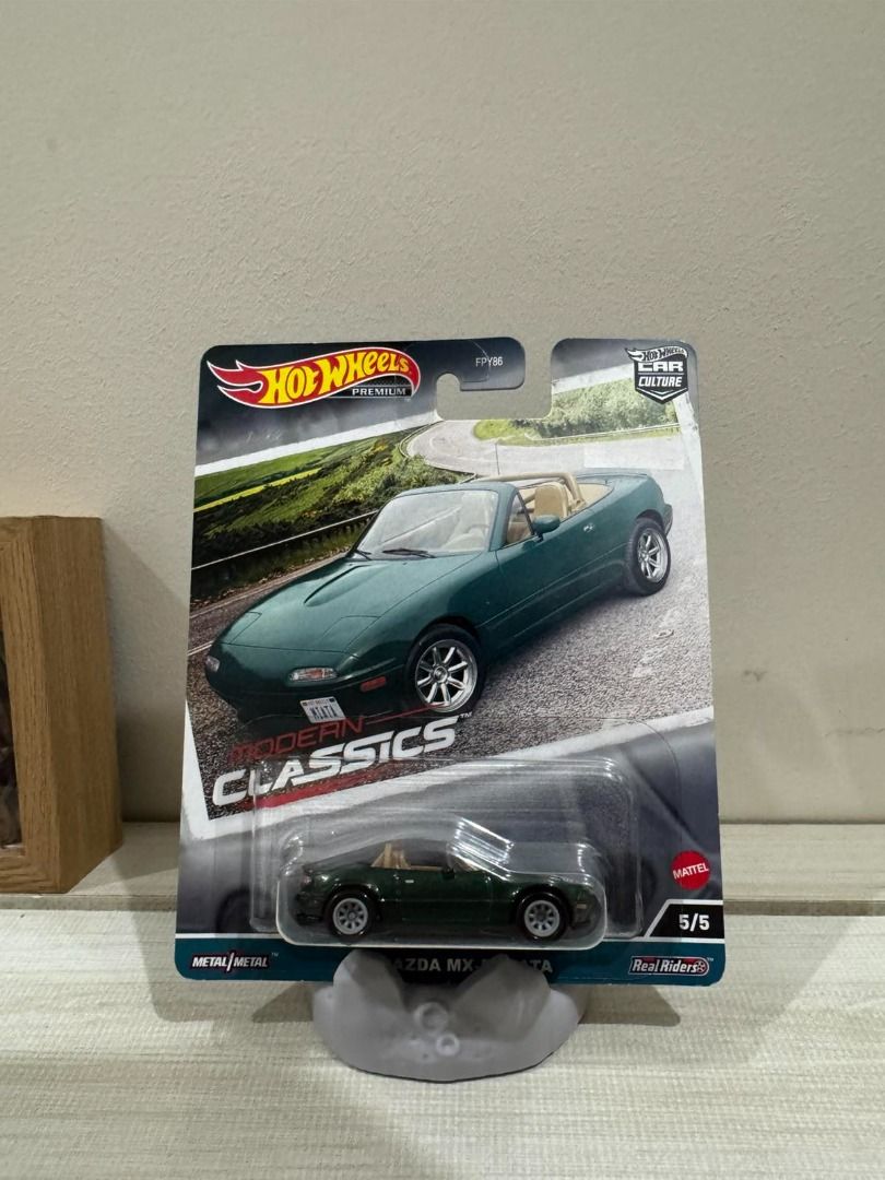 Hot Wheels Premium Mazda MX-5 Miata (Category: Vehicle & Diecast Models) located in Pasig City. Submitted by zanderlouie24 (Listing ID 1428389059, Image 1). Description: Hot Wheels Premium Mazda MX-5 Miata +Shipping fee: Lalamove kung within Metro Manila and LBC pag outside Metro Manila.