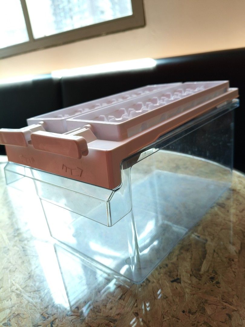 Ice cube tray set with storage container451495807482613761