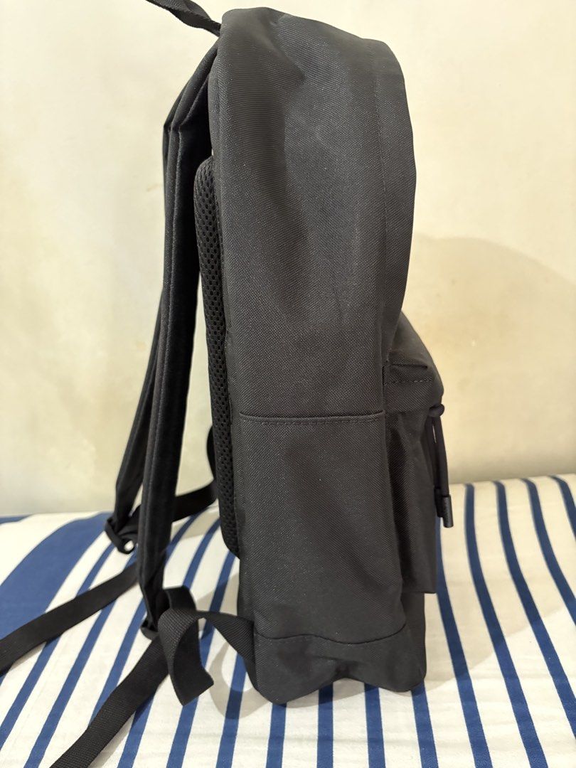 Lacoste Neocroc Backpack (Category: Backpacks) located in Manila. Submitted by thirdy888.wolf (Listing ID 1428371819, Image 3). Description: Used once, no issues 100% Original/Authentic Color:Black Original price ₱5,800 Courier or Meet-up.