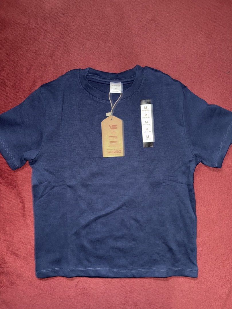 Lasso Navy Blue T-shirt - Medium (Category: Shirts) located in Manila. Submitted by terefficstuffs (Listing ID 1428309390, Image 1). Description: Brand New Slim Fit Fit to small-med.