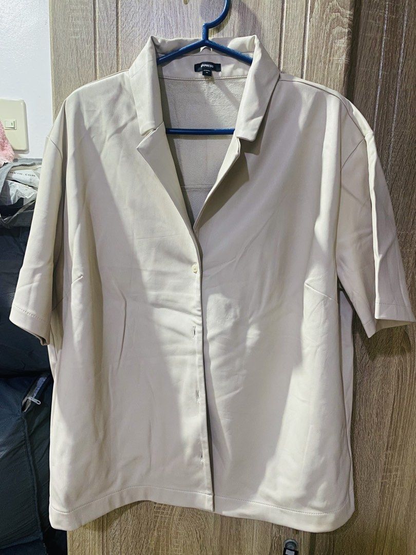 Leather Cream Beige Short Sleeve Shirt (Category: Shirts) located in Las Pinas. Submitted by ahphnp (Listing ID 1428385113, Image 1). Description: .