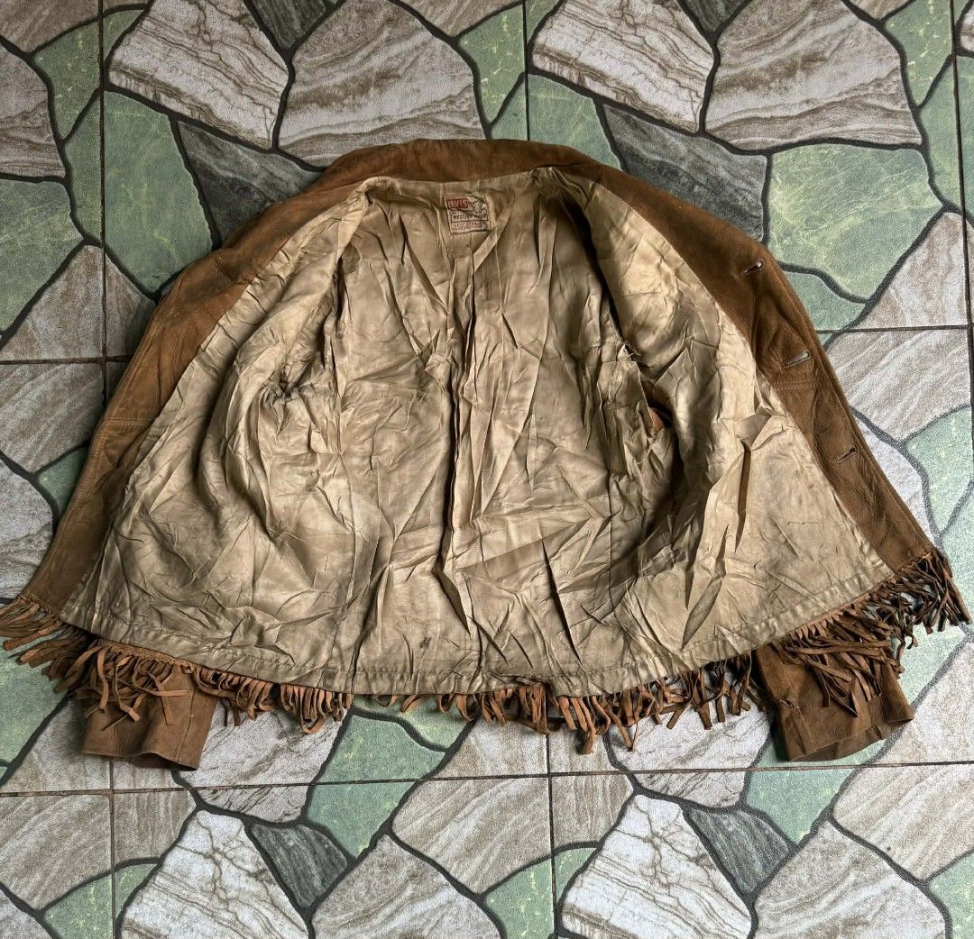 Levi's 1950s Authentic Western Wear Suede Jacket (Category: Coats, Jackets and Outerwear) located in Taguig. Submitted by thriftnilhan (Listing ID 1428388801, Image 3). Description: FOR SALE VINTAGE 1950's LEVIS SHORTHORN WESTERN SUEDE FRINGE JACKET ISSUE SIGN of VINTAGE 16.5x18.5 SLEEVE LENGTH 20.