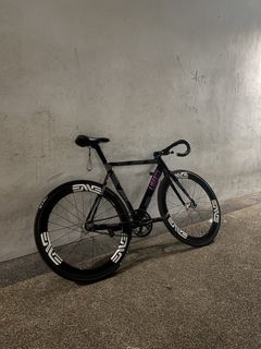 (Category: ) located in . Submitted by fixie_trader (Listing ID 1428314166, Image 1). Description: .