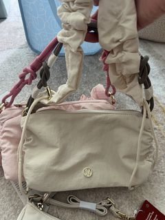 （分類：）位於 。 由 chloe.888 提交（商品編號 1428307292，圖片 1）。簡介： 。
