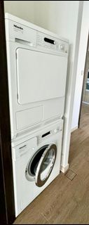 (Category: ) located in . Submitted by Summerbuys (Listing ID 1428401607, Image 1). Description: .