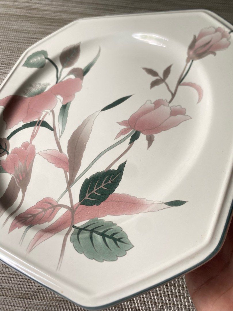 Mikasa Continental Silk Flowers Dish Plate (Category: Dinnerware & Cutlery) located in Davao. Submitted by shauitoys2019 (Listing ID 1428372537, Image 2). Description: Mikasa from Japan.