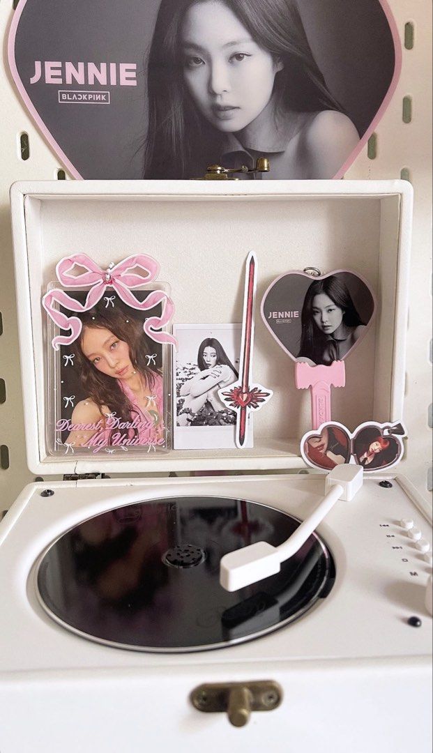 Multifunctional CD player with bluetooth and built-in speakers (Category: Portable Music Players) located in Pasig City. Submitted by dolly.ivy (Listing ID 1428370050, Image 1). Description: wts Itb ph ♡ multifunctional cd player with bluetooth and built-in speakers ⤻ ₱ 2,100 🪽on hand 🩰 gcash, grab/lalamove, j&t 💭 negotiable 🦢 mint condi rcbyt: jentlesetter.carrd.co # cd player kpop merch essentials desktop design.