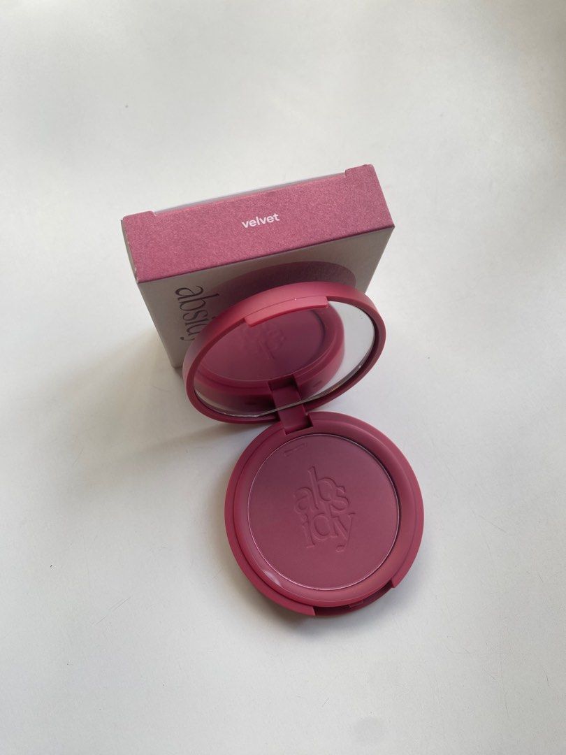 NEW Absidy Powder Blush (Category: Makeup) located in Mandaluyong City. Submitted by StacesCloset (Listing ID 1428383439, Image 3). Description: used once to swatch only srp 395 get all 3 shades for only ₱690!!.