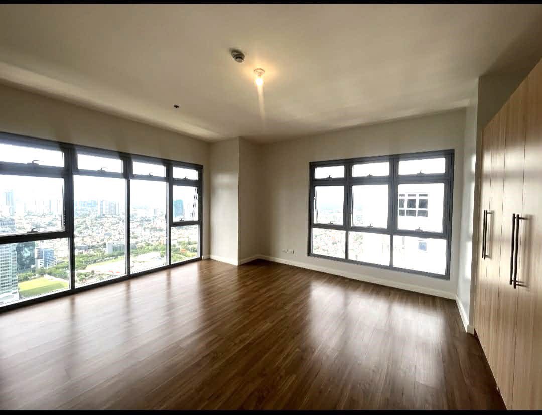 (Category: ) located in . Submitted by steffie.yu (Listing ID 1428372909, Image 1). Description: .
