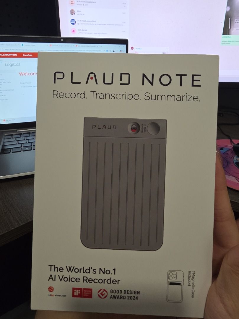 PLAUD NOTE AI Voice Recorder - Like New
