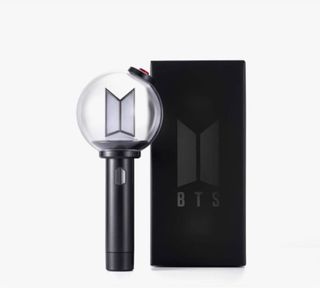 BTS Official Light Stick Ver. 4, Hobbies & Toys, Memorabilia ...