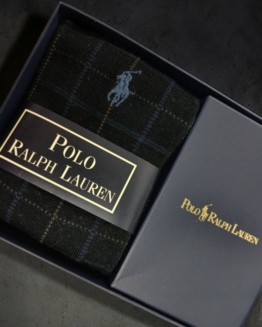Polo Ralph Lauren Socks Gift Set (Category: Socks) located in Muntinlupa City. Submitted by bff_findsph (Listing ID 1428377524, Image 2). Description: RL Socks Set | ₱2,200 Brand New with Box Guaranteed Authentic Color: Navy Blue & Charcoal Gray Size: 25-26 cm EU size: 39–41 US Women: 8–10 US Men: 7–9 UK size: 6–8 For inquiries, please send us a direct message. Visit and follow our page to explore our latest collections..