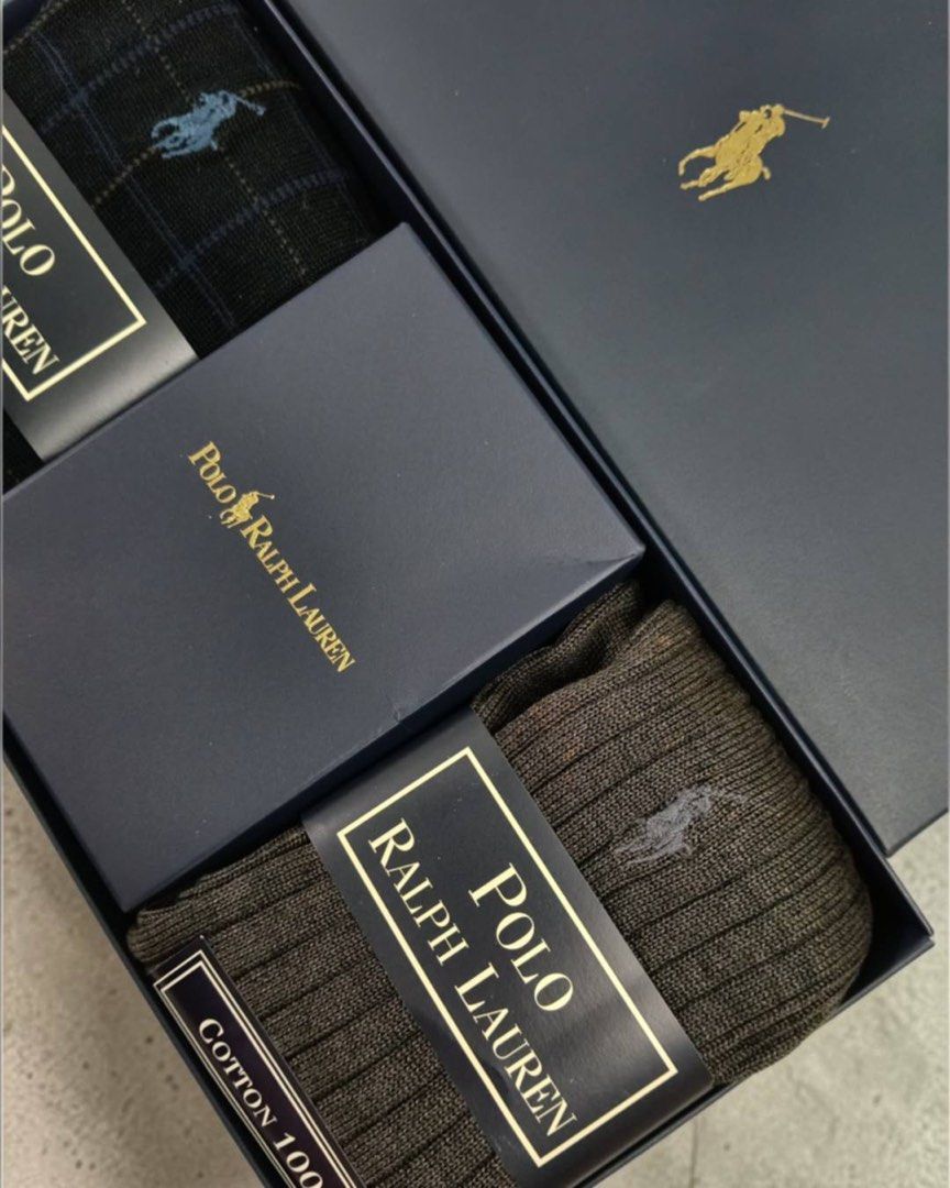 Polo Ralph Lauren Socks Gift Set (Category: Socks) located in Muntinlupa City. Submitted by bff_findsph (Listing ID 1428377524, Image 3). Description: RL Socks Set | ₱2,200 Brand New with Box Guaranteed Authentic Color: Navy Blue & Charcoal Gray Size: 25-26 cm EU size: 39–41 US Women: 8–10 US Men: 7–9 UK size: 6–8 For inquiries, please send us a direct message. Visit and follow our page to explore our latest collections..