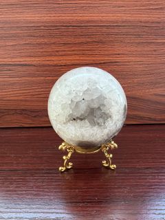 (Category: ) located in . Submitted by crystal_treasure_finds (Listing ID 1428378674, Image 1). Description: .