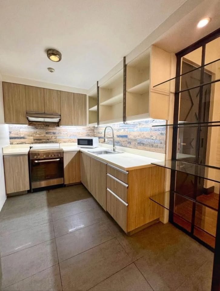 (Category: ) located in . Submitted by ayc-propertylistings (Listing ID 1428316948, Image 1). Description: .