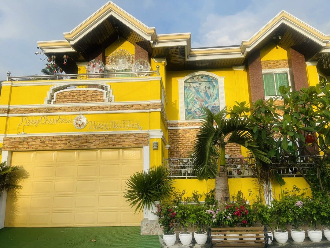 RUSH!!HOUSE & LOT ROR SALE (Category: House & Lot) located in Cavite. Submitted by cristinaganda19 (Listing ID 1428291091, Image 2). Description: Rush!!!House & lot for sale..a premier subdivision in Dasmariñas Cavite 250sqm 210 floor area up and down 5 bedrooms (1 master with cr 2 rooms with common cr 1 maids room with cr 1 guest room with cr With remote control rolled up garage good for 2 cars! CLEAN TITLE UPDATED AMILYAR DIRECT OWNER here Reas