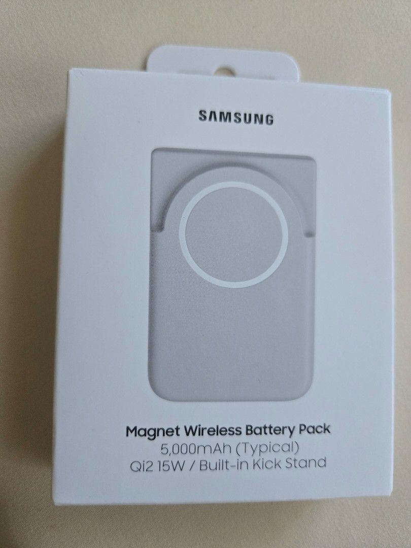 Samsung Magnet wireless battery pack (Category: Chargers & Cables) located in Muntinlupa City. Submitted by rccabs (Listing ID 1428317722, Image 1). Description: Samsung Magnet wireless battery pack 5000mah orginal from Samsung sealed.