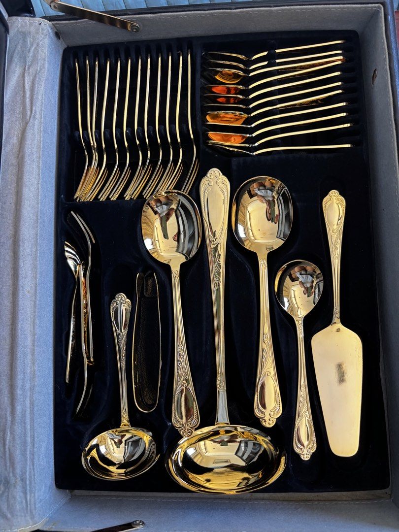 SBS Solingen Gold Plated Cutlery Set (Category: Dinnerware & Cutlery) located in Makati City. Submitted by vintagefraeulein (Listing ID 1428303119, Image 2). Description: Vintage and unused Solingen 70pcs 24k gold-plated tableware. Two-toned gold/silver. Model is discontinued therefore collectible. Sourced in Germany, made in Germany. Price is slightly negotiable..