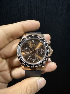 (Category: ) located in . Submitted by dtwatches (Listing ID 1428386809, Image 1). Description: .