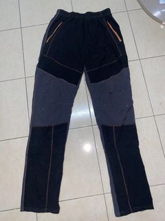 (Category: ) located in . Submitted by nikfafai996 (Listing ID 1428397330, Image 1). Description: .