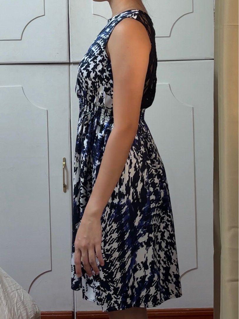 Silk blue dress with lace (Category: Dresses) located in Pasig City. Submitted by kljoson (Listing ID 1428359084, Image 2). Description: Perfect for date night or events Silk material with lace at the back Perfect length right in the middle of the thigh Worn twice only .