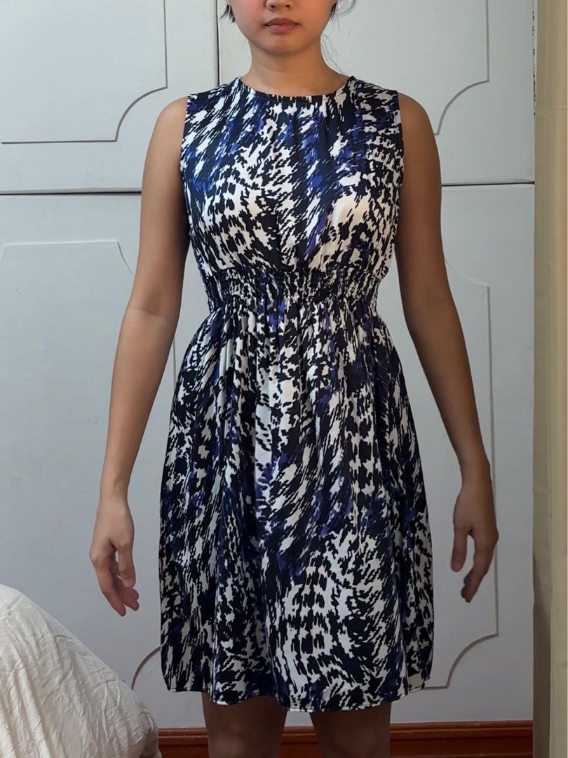 Silk blue dress with lace (Category: Dresses) located in Pasig City. Submitted by kljoson (Listing ID 1428359084, Image 1). Description: Perfect for date night or events Silk material with lace at the back Perfect length right in the middle of the thigh Worn twice only .