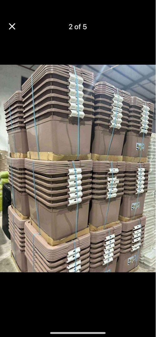 Stackable Storage Boxes (Category: Storage Boxes & Baskets) located in Manila. Submitted by kellychz (Listing ID 1428261984, Image 1). Description: On hand Brand new Same day delivery AVAILABLE: 40L black 60L transparent 80L black 102L mocha 102L black 143L black 163L transparent 163L mocha 205L green, blue, red 205L transparent Sameday delivery Door to door delivery Via lalamove delivery Pm lang po sa gusto.