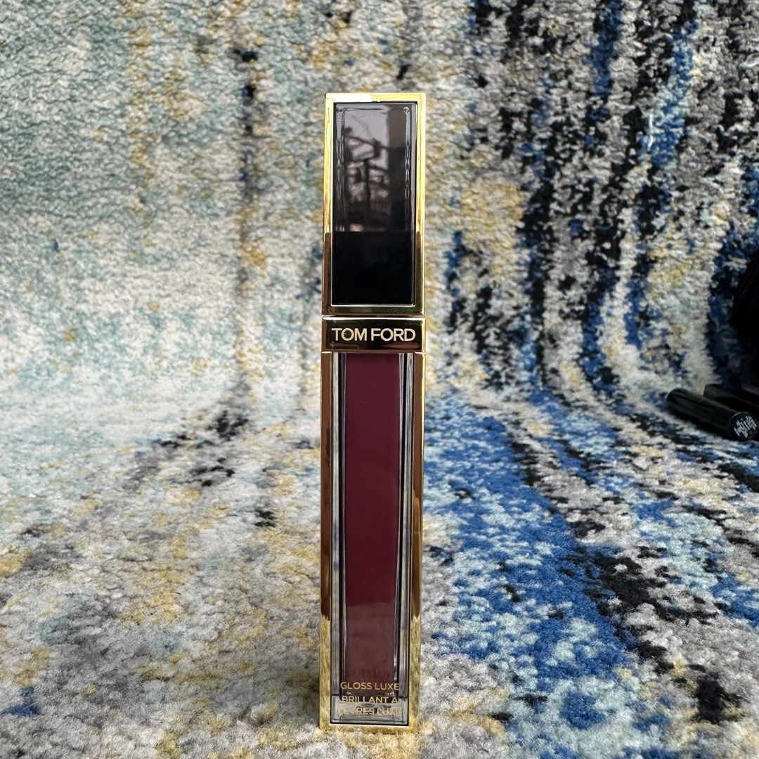 Tom Ford Gloss Luxe Lip Gloss - Exquise (Category: Makeup) located in Paranaque City. Submitted by changingclassic (Listing ID 1428359942, Image 1). Description: Tom Ford Gloss Luxe Lip Gloss - Exquise -Authentic 💯 -Unused -Actual photos posted -What you see what you get rfs: decluttering DM FOR INTERESTED.