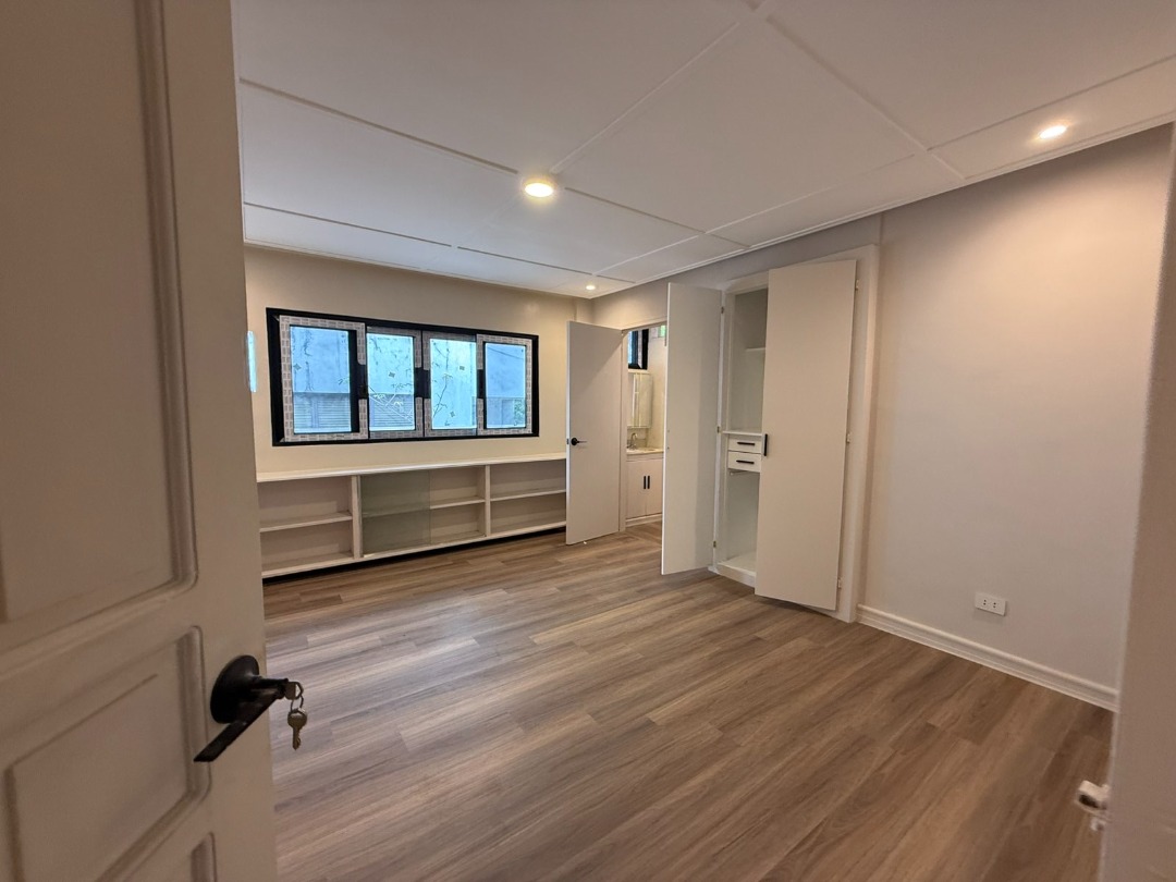 (Category: ) located in . Submitted by landlord.realty (Listing ID 1428371062, Image 1). Description: .