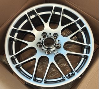 （分類：）位於 。 由 c_w_2000 提交（商品編號 1428454419，圖片 1）。簡介： 。