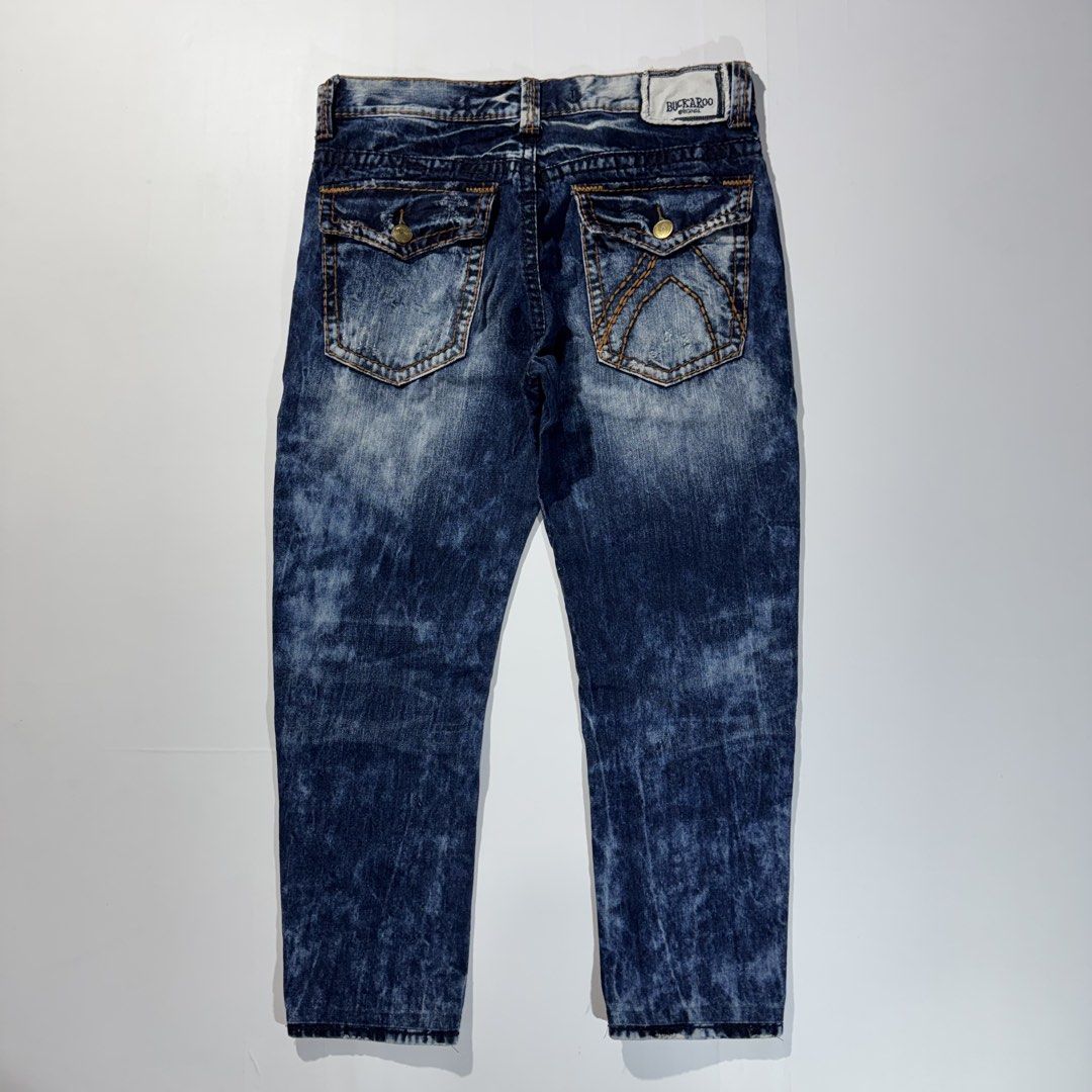 2000s Buckaroo Fade Wash Tailored Jeans (Category: Jeans) located in Zamboanga. Submitted by rustic.rev (Listing ID 1428578892, Image 2). Description: 2000s Buckaroo Fade Wash Distressed Jeans Condition: Very good ❤️‍🔥 Waistline: 36 inches Length: 38.5 inches Rise: 10.7 inches Thigh: 12 inches Leg opening: 6.5 inches Flaws: Minor loose thread on notch part (See last photo) ₱700+ sf Dm or comment “mine” to purchase 📩🫶🏻.