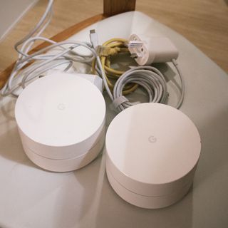 Google Router 谷歌路由器, 電腦＆科技, 電腦周邊及配件, Wifi及上網相關產品 - Carousell