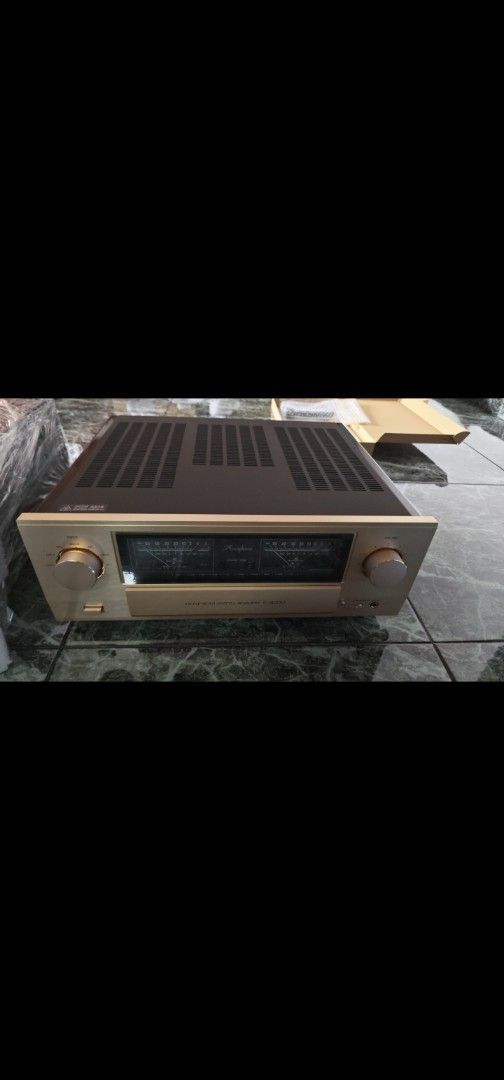 Accuphase E5000 almost new409552403710627840