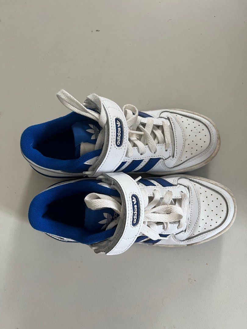 adidas blue and white forum shoes (Category: Sneakers) located in Mandaue City. Submitted by user3234 (Listing ID 1428599262, Image 3). Description: used a few times only .