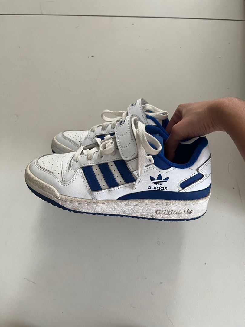 adidas blue and white forum shoes (Category: Sneakers) located in Mandaue City. Submitted by user3234 (Listing ID 1428599262, Image 1). Description: used a few times only .